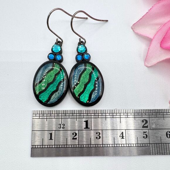 Chico’s Blue Green Metallic Enamel Stripe Rhinestone Earrings Mermaidcore Siren - Picture 9 of 11